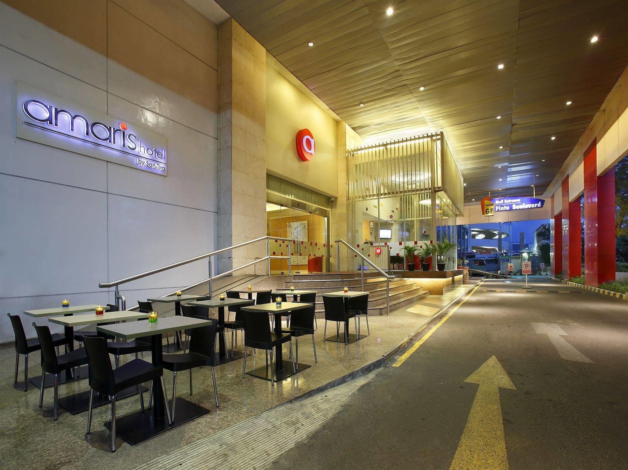 Amaris Hotel Mangga Dua Square Jakarta Exterior foto